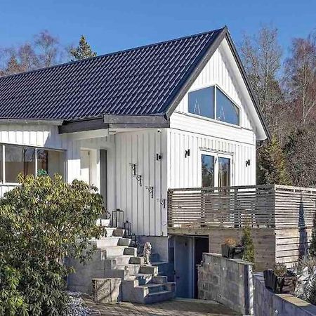 Mysigt Hus Med Natur & Jacuzzi I Olofstorp Гётеборг Экстерьер фото