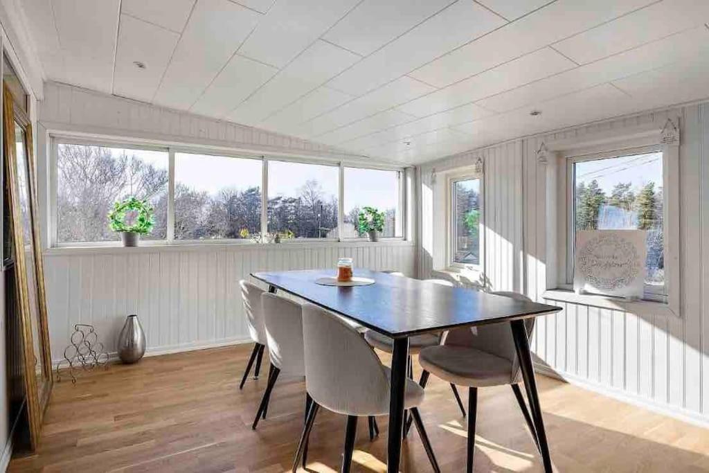 Mysigt Hus Med Natur & Jacuzzi I Olofstorp Гётеборг Экстерьер фото