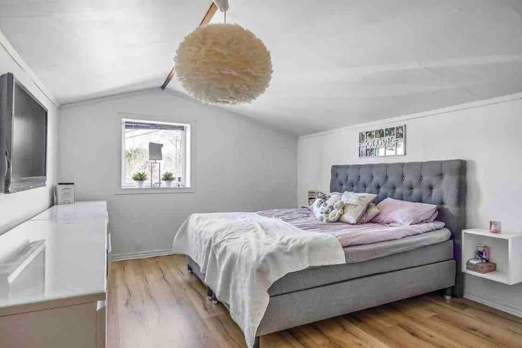 Mysigt Hus Med Natur & Jacuzzi I Olofstorp Гётеборг Экстерьер фото